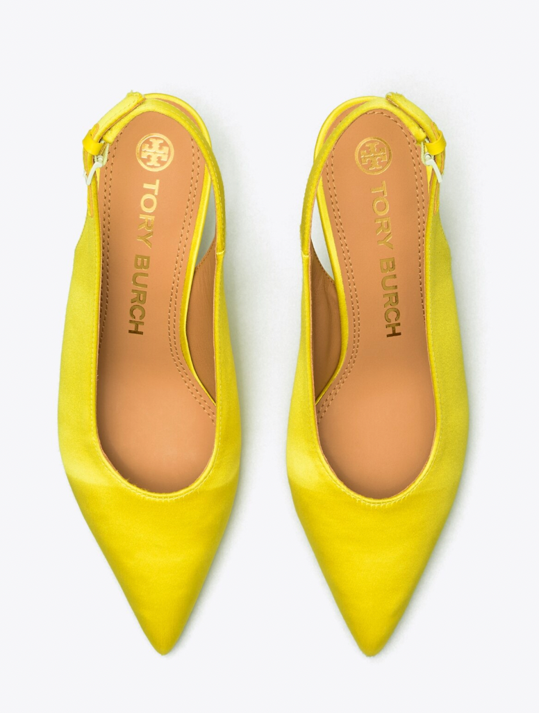Zapatos Tory Burch de tacón bajo amarillos