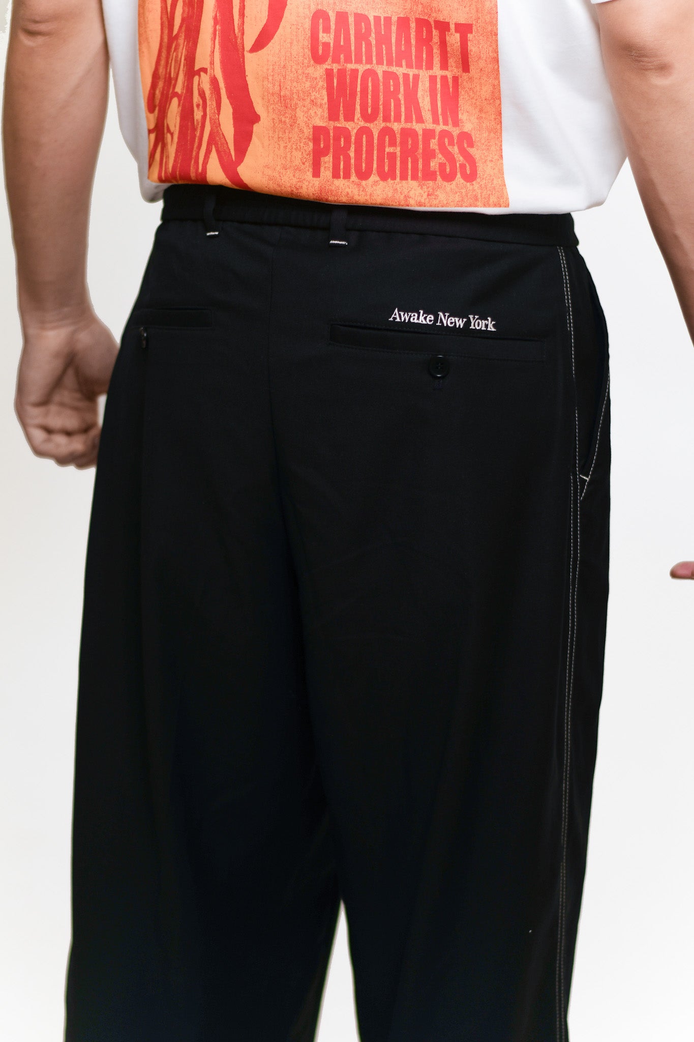Pantalones Awake NY